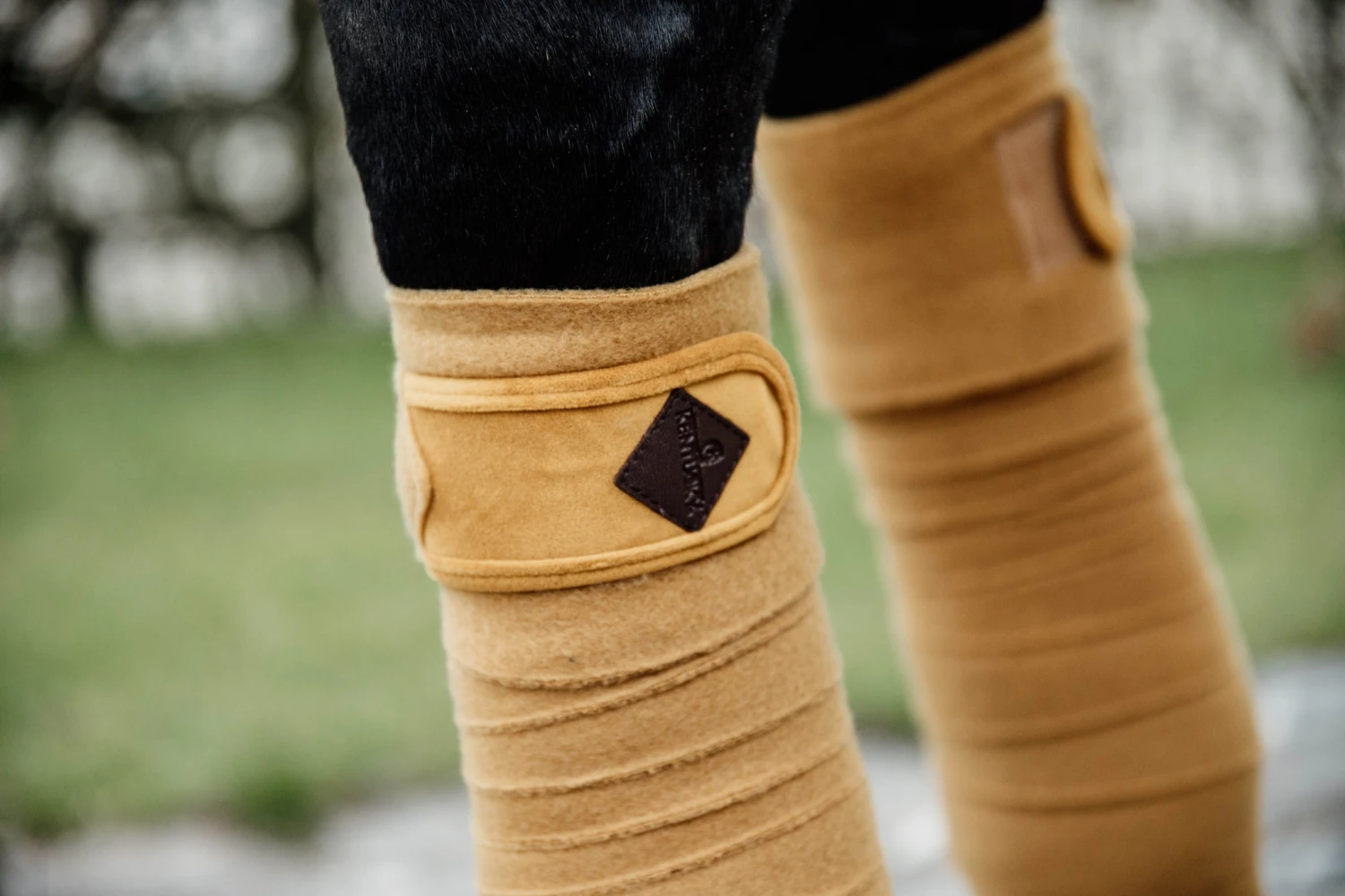 Kentucky Velvet Bandages Mustard - Image 2