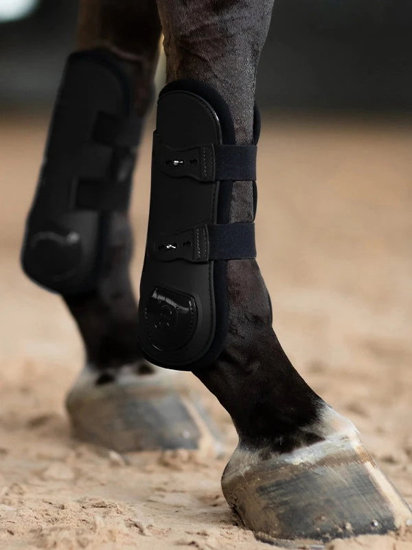 Equestrian Stockholm Anatomic Tendon Boots Black Edition - Image 2